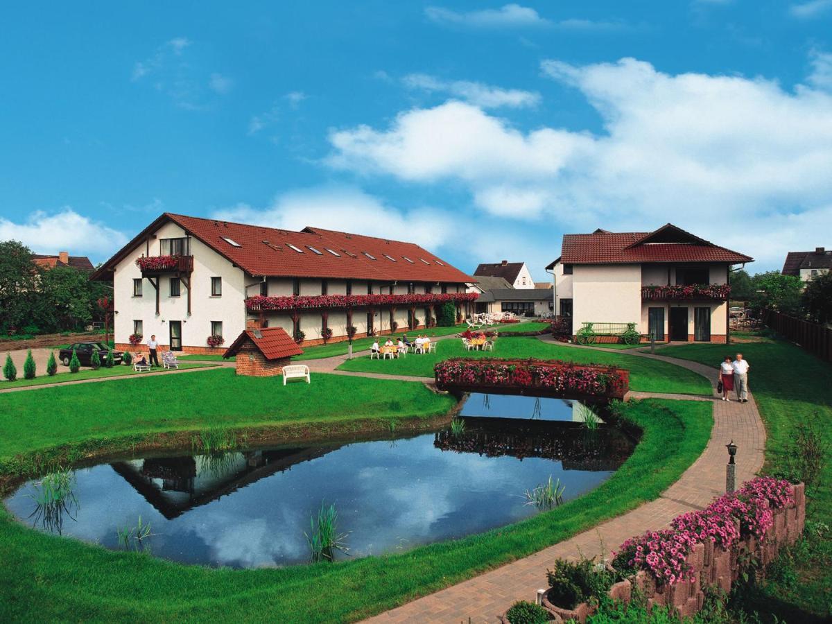 Landgasthof & Hotel Waldow Guben Eksteriør billede